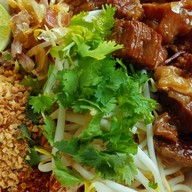 อยากอร่อยกินตุ๋น👍น้ำซุบหอมนัว ตามสั่ง  ข้าวหน้าหมูตุ๋น/เนื้อตุ๋น น้ำจิ ต้นตำหรับโบราณ