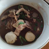 ผักไห่ก๋วยเตี๋ยวเรือ