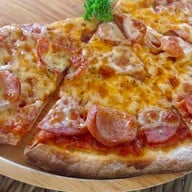 Andalay Beach Bar & Cafe