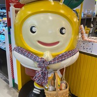 Yenly Yours เซ็นทรัลเวสเกต