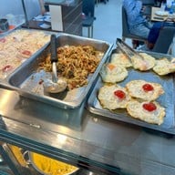 เฮียเพ้ง อาหาร & เครื่องดื่ม