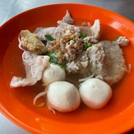 เตี๋ยวหมูต้มยำโคตรอร่อย