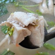 ครัว ลุงตี๋ ซีฟู๊ด ตราด