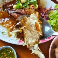 ครัว ลุงตี๋ ซีฟู๊ด ตราด