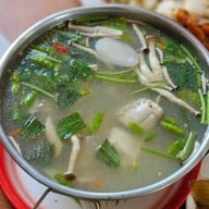 ครัว ลุงตี๋ ซีฟู๊ด ตราด