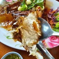 ครัว ลุงตี๋ ซีฟู๊ด ตราด