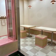 Barney B‘Sweet Victoria garden