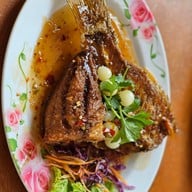 ครัว ลุงตี๋ ซีฟู๊ด ตราด