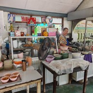 บรรยากาศ ร้านก้อย กม. 25