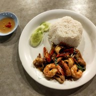 เมนูของร้าน The Sea Pine หาดบ้านกรูดจังหวัดประจวบคีรีขันธ์ บางสะพาน