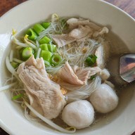 เมนูของร้าน เตี๋ยวบ้านสวน ซอยวัดทับทิมแดง ปทุมธานี