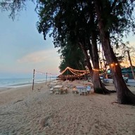 บรรยากาศ The Sea Pine หาดบ้านกรูดจังหวัดประจวบคีรีขันธ์ บางสะพาน