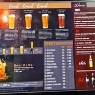 EST.33 - อาหารไทยฟิวชั่น คริสตัล ดีไซน์ เซ็นเตอร์