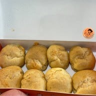 Bonnie Cafe & Bakery จอมพล (Chom Phon)