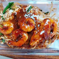 ผัดไทยครัวเฮียอ้วน เตี๋ยวแห้งโบราณ