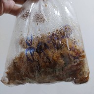 เมนูของร้าน คุณญาข้าวยำไก่แซ่บ