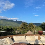บรรยากาศ Tree Top Cafe Khao Yai
