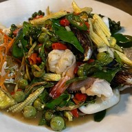 ช ช้าง ร้านอาหารและคาเฟ่
