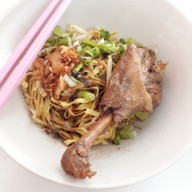 เมนูของร้าน ก๋วยเตี๋ยวเป็ดตุ๋นยาจีน ถ.นครนอก-เจ้าเก่า