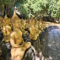 บรรยากาศ ວັດສິນໄຊຍະຣາມ Xinxayyaram