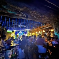 บรรยากาศ GOSPEL CAFE&BISTRO ถนนข้าวสาร