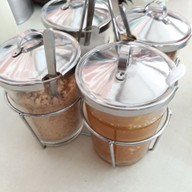 บรรยากาศ ก๋วยเตี๋ยวเป็ดตุ๋นยาจีน ถ.นครนอก-เจ้าเก่า