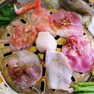 Little Whale หมูกระทะ