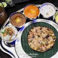 MAYA Holiday Inn Bangkok Sukhumvit