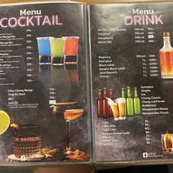 ช ช้าง ร้านอาหารและคาเฟ่