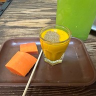 Khunkae’s Juice Bar
