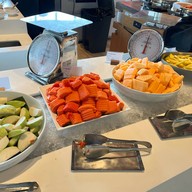 เมนูของร้าน ห้องอาหารประมง  Holiday inn Vana Nava หัวหิน