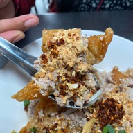 จินเต๋อข้าวหมูแดงหมูกรอบ สาขา บางจาก ท่าข้าม