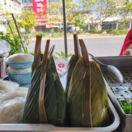 เมนูของร้าน ทอดมันปลากราย แม่จุก