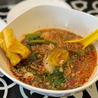 เมนูของร้าน ก๋วยเตี๋ยวปากหม้อ เรนโบว์
