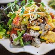 บ้านผักรักตะวัน