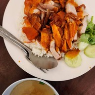 เมนูของร้าน ร้านฮั้ว ข้าวหมูแดง ข้าวมันไก่