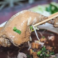 ก๋วยเตี๋ยวบ้านดิน