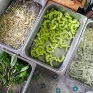 ก๋วยเตี๋ยวบ้านดิน