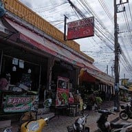 เจ๊นิด ข้าวต้ม