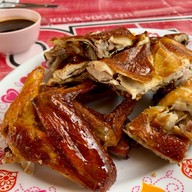 ธงชัย ลาบยโส