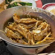 เมนูของร้าน ห้องอาหารเฉลิมบุรี (เจ้าเก่าเล่าลี่) เยาวราช