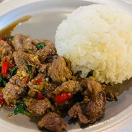 กะเพรา เนื้อย่างไทยวากิว RARE Grill house 1(แรร์ กริล เฮาส์) สาขา1