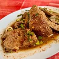 ธงชัย ลาบยโส