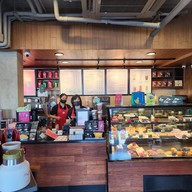 บรรยากาศ Starbucks มอเตอร์เวย์ ขาเข้า ร้านที่ 1 จุดพักรถ