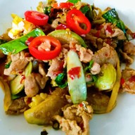 เมนูของร้าน ผัดกะเพราพ่นไฟ อาหารตามสั่ง ผัดหมี่โคราช เมนูเส้น แกงป่า แกงกะทิ ผัดเผ็ด by เชฟคิง