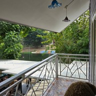 บ้านธาราละมุน