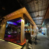 ตลาดนัดรถไฟ ศรีนครินทร์