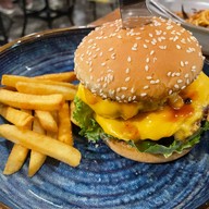 Samyan Cafe' & Restaurant