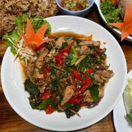 ครัวคุณกะลา อาหารป่า & ซีฟู๊ดส์ ครัวคุณกะลา อาหารป่า & ซีฟู๊ดส์