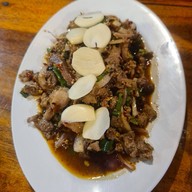 เมนูของร้าน ส้มตำ ลาบเป็ด ตามสั่ง โรงเตี๋ยมกู๋เจิด ประวิทย์และเพื่อน8/3